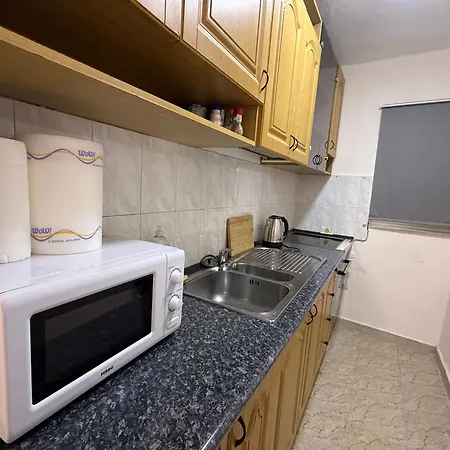 Апартаменты Scanderbeg Retreat